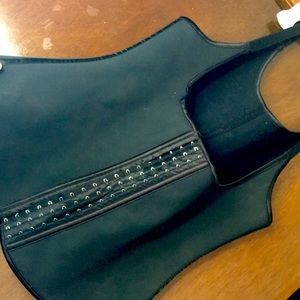 Body shaper